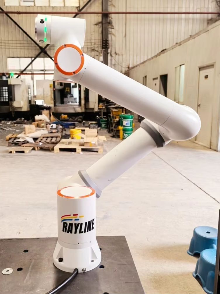Robotic Arm 6 Axis Desktop - Mały, biurkowy 6-osiowy robot cobot FR