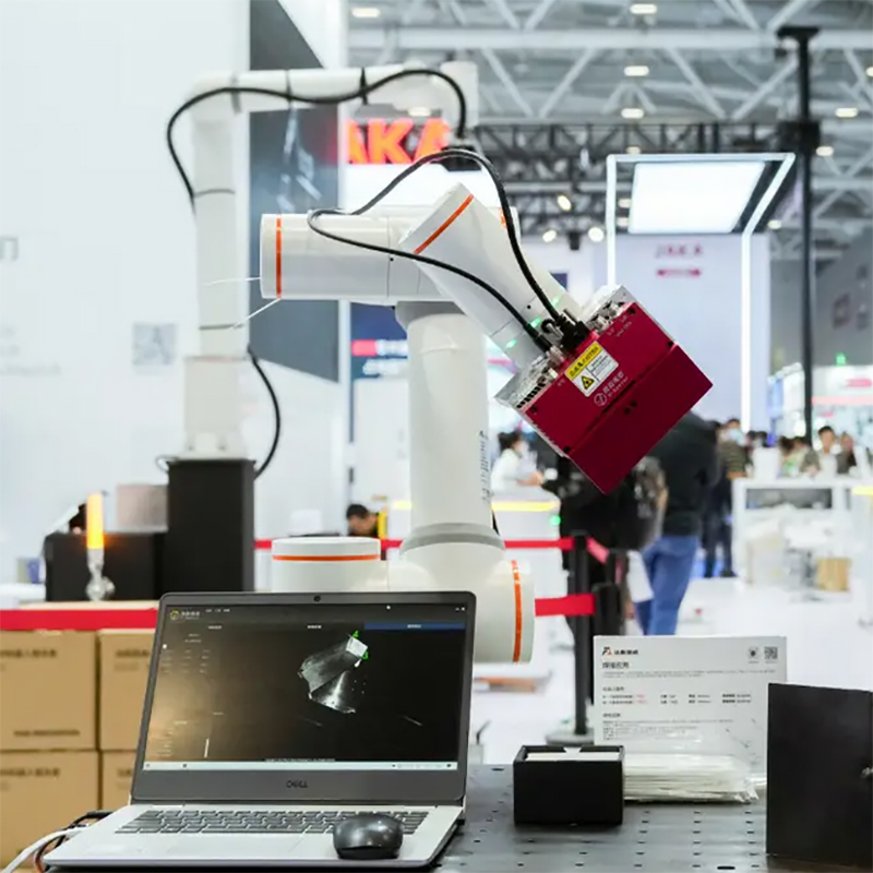 Konfigurowalne rozwiązania: Ra – Robot Arm Teach Pendant recenzja i cena