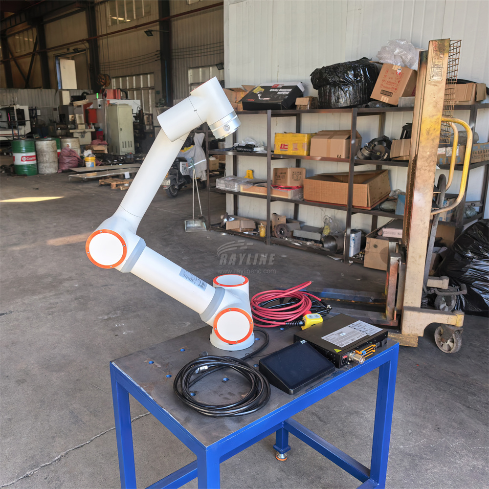Robot współpracujący, udźwig 2 – Industrial Robot Arm 20Kg Payload recenzja i cena